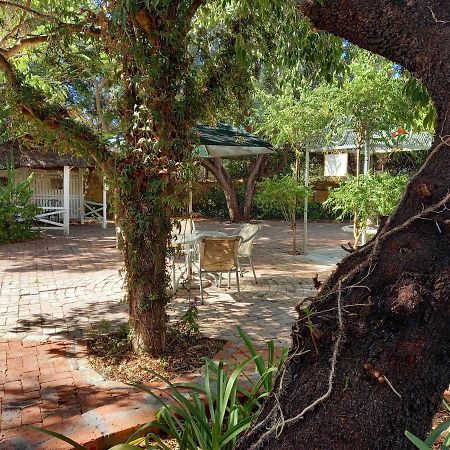 Avondrust Guest House Graaff-Reinet Exterior foto