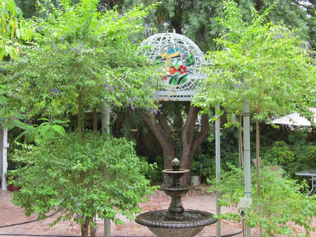 Avondrust Guest House Graaff-Reinet Exterior foto
